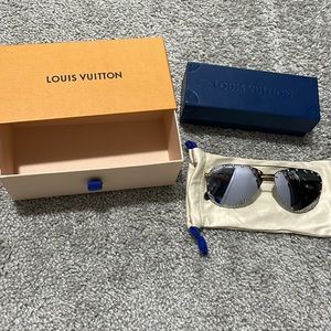 Authentic Louis Vuitton Sunglasses
